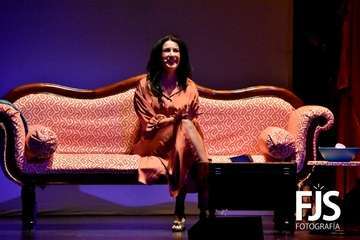 Espectáculo de la humorista y actriz Yanely Hernández en el Teatro de Telde/TA y Francisco Javier Santana.